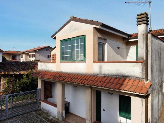 Villa Indipendente in vendita a Stignano, Buggiano
