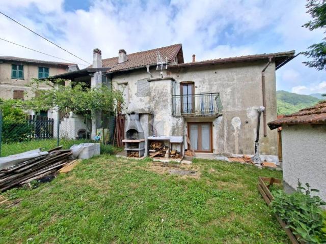 Villa Indipendente in vendita a Busalla, Liguria