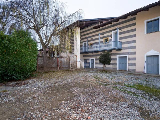 Villa Indipendente in vendita a Frazione Roata Raffo, Piemonte