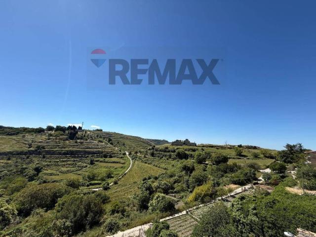 Villa Indipendente in vendita a Buscemi, Sicilia