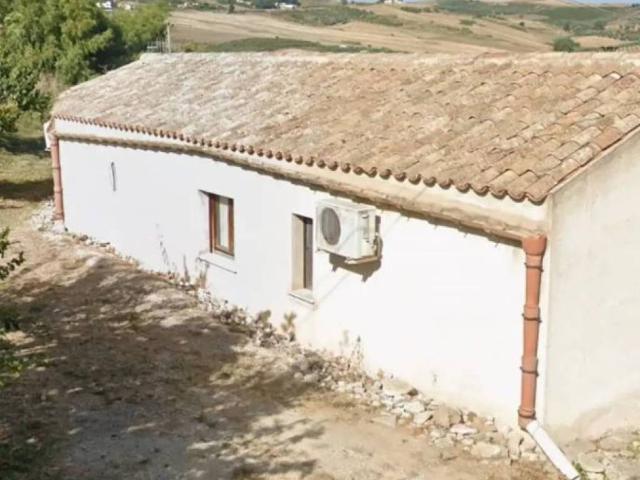Villa Indipendente in vendita a Buseto Palizzolo, Sicilia