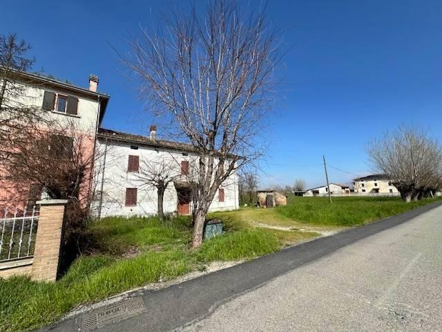 Villa Indipendente in vendita a Busseto, Reggio Emilia