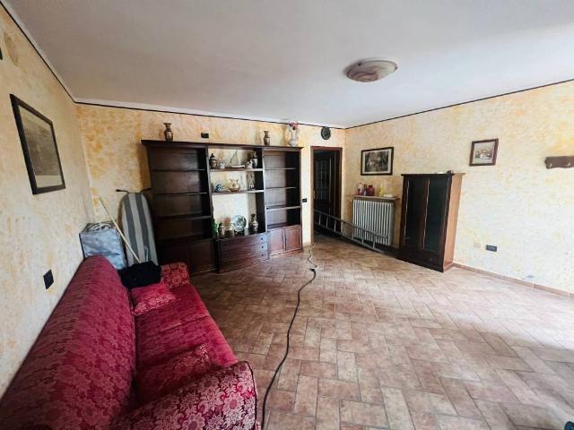 Villa Indipendente in vendita a Busseto, Reggio Emilia
