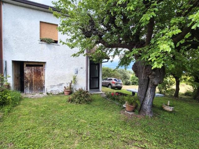 Villa Indipendente in vendita a Bussolengo, Veneto