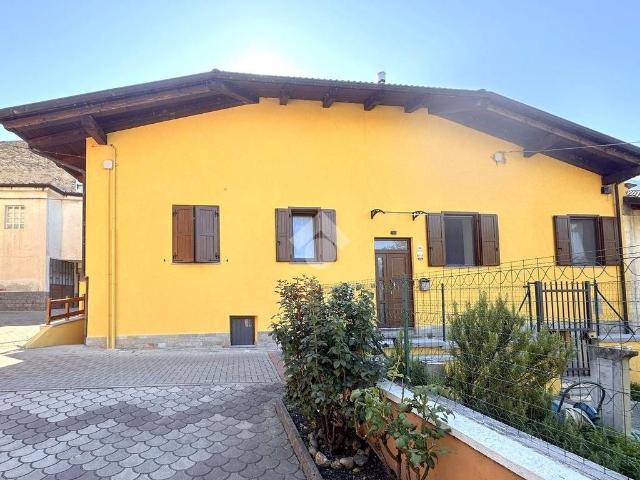 Villa Indipendente in vendita a Foresto, Piemonte