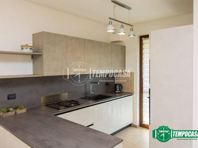 Villa Indipendente in vendita a Busto Arsizio, Lombardia