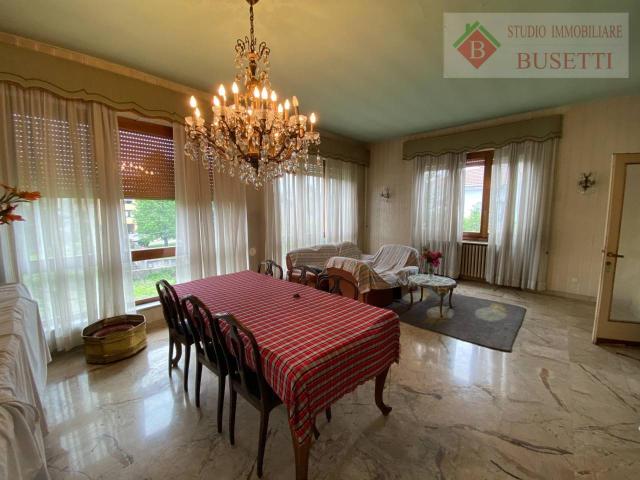 Villa Indipendente in vendita a Busto Arsizio, Lombardia