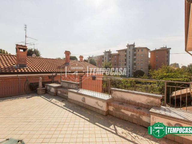 Villa Indipendente in vendita a Frati, Busto Arsizio