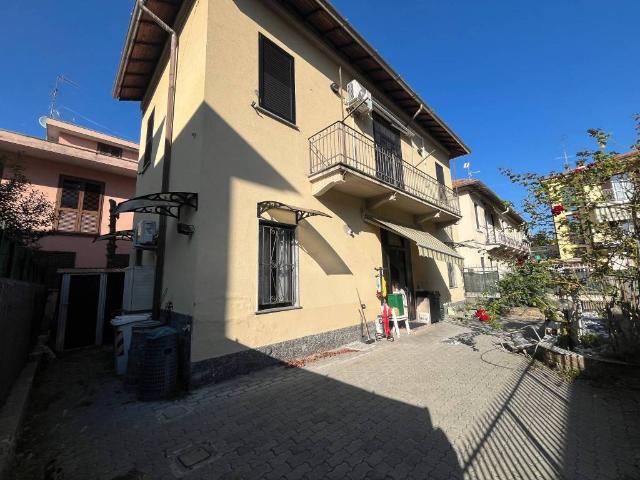Villa Indipendente in vendita a San Michele, Busto Arsizio