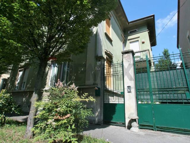 Villa Indipendente in vendita a San Giuseppe, Busto Arsizio