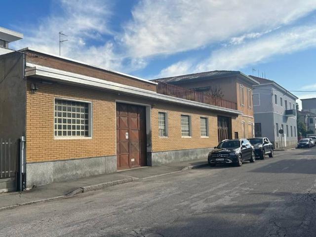 Villa Indipendente in vendita a San Michele, Busto Arsizio