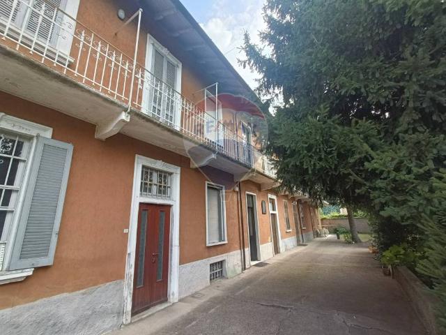 Villa Indipendente in vendita a Busto Garolfo, Lombardia