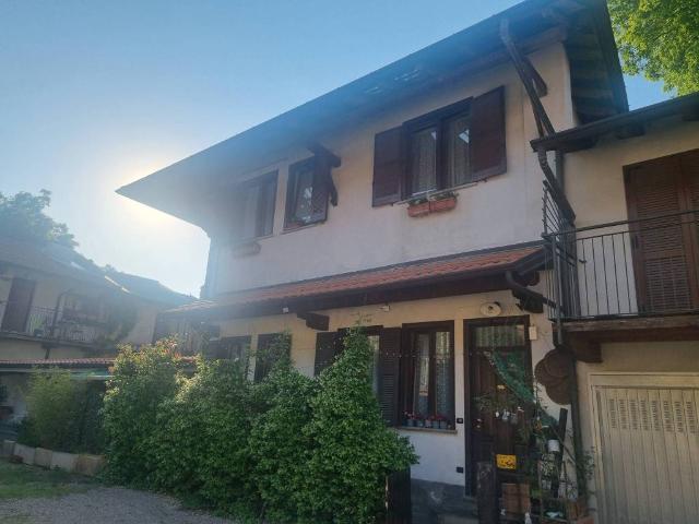 Villa Indipendente in vendita a Busto Garolfo, Lombardia