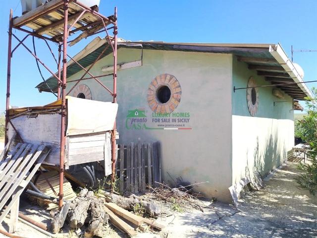 Villa Indipendente in vendita a Butera, Sicilia