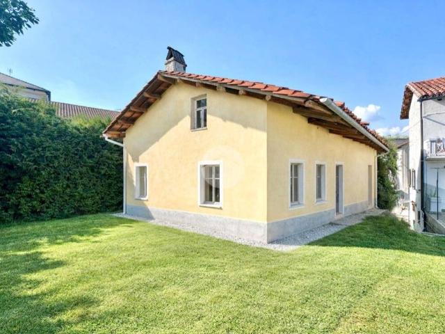 Villa Indipendente in vendita a Cornaglio, Piemonte