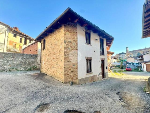 Villa Indipendente in vendita a Cornaglio, Piemonte