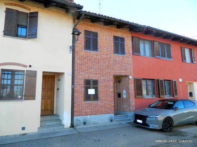 Villa Indipendente in vendita a Piemonte, Asti