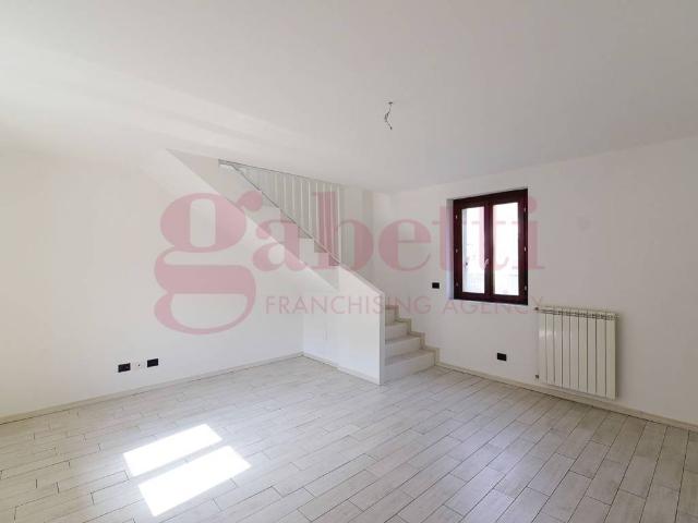 Villa Indipendente in vendita a Cabiate, Lombardia