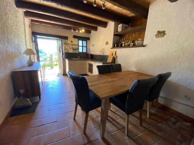 Villa Indipendente in vendita a Comunità Montana del Piambello, Viconago