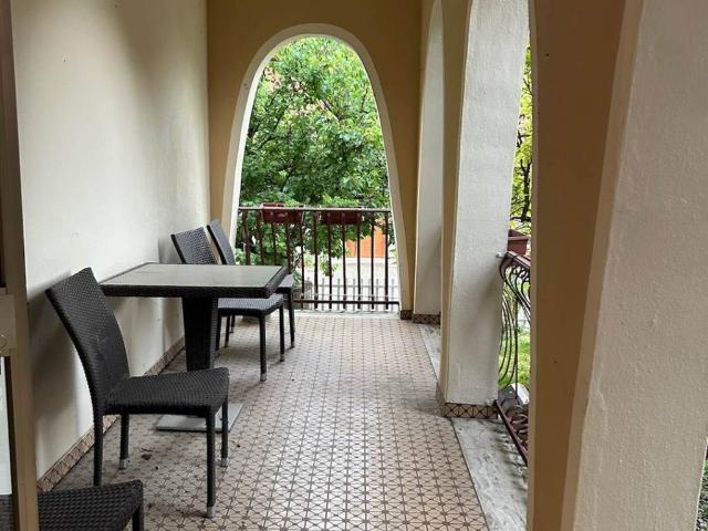 Villa Indipendente in vendita a Terra di Mezzo, Re