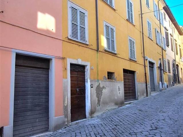 Villa Indipendente in vendita a Cappuccini, Marche
