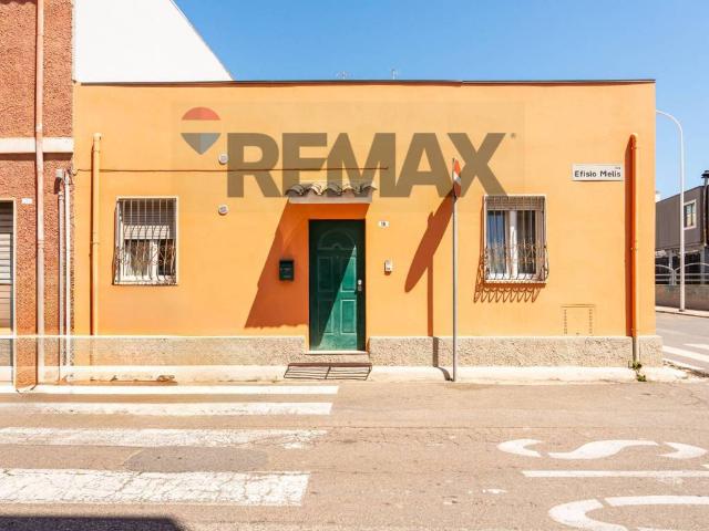 Villa Indipendente in vendita a Monteleone - Santa Rosalia, Cagliari