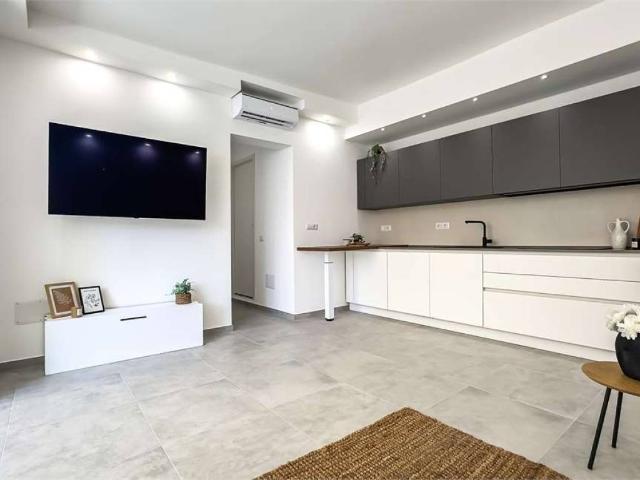 Villa Indipendente in vendita a Monte Mixi, Cagliari