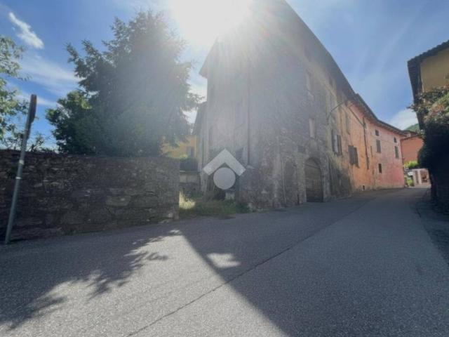 Villa Indipendente in vendita a Comunità montana della valle Trompia, Caino
