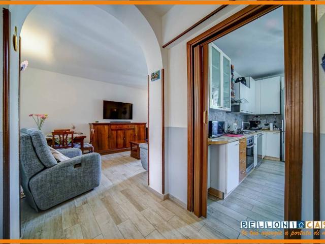 Villa Indipendente in vendita a Cairate, Lombardia