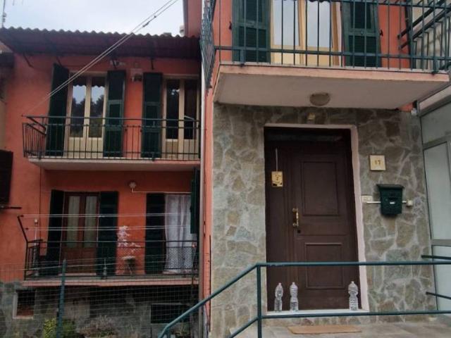 Villa Indipendente in vendita a Cairo Montenotte, Liguria
