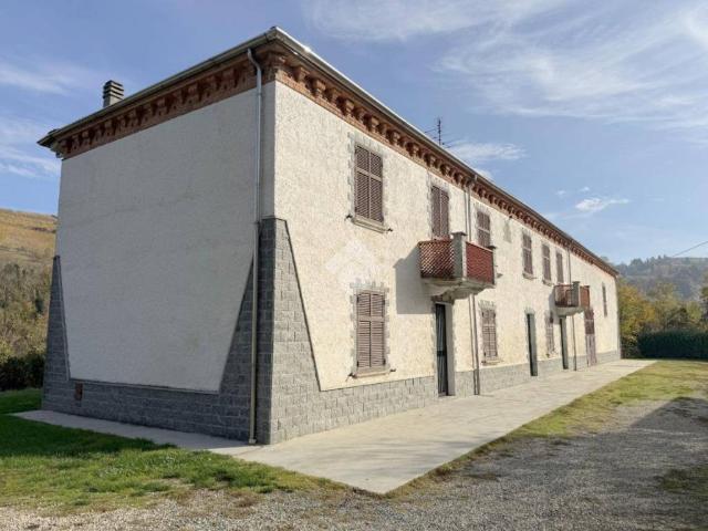 Villa Indipendente in vendita a Piemonte, Asti