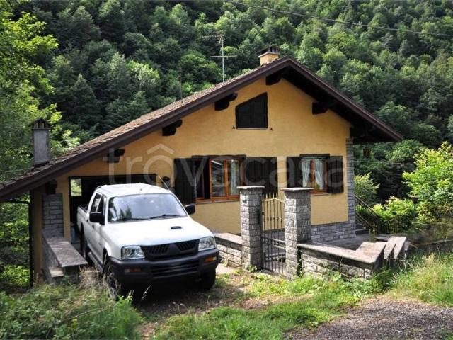 Villa Indipendente in vendita a Bannio Anzino, Piemonte