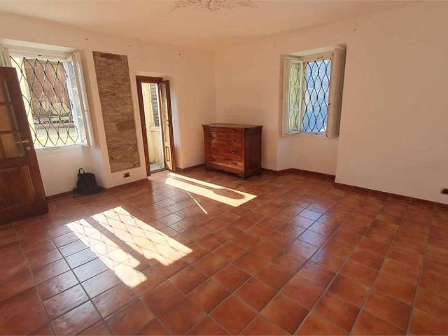 Villa Indipendente in vendita a Bannio Anzino, Piemonte