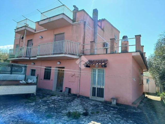 Villa Indipendente in vendita a Roma Capitale, Lazio