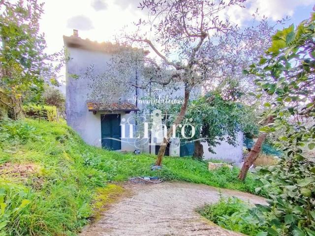 Villa Indipendente in vendita a Montemagno, Calci