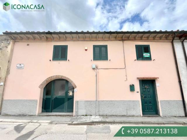 Villa Indipendente in vendita a Oltrarno, Calcinaia