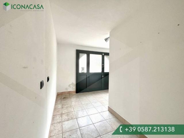 Villa Indipendente in vendita a Oltrarno, Calcinaia