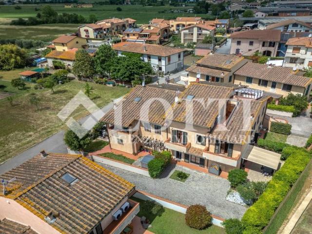 Appartamento in vendita a Sardina, Calcinaia