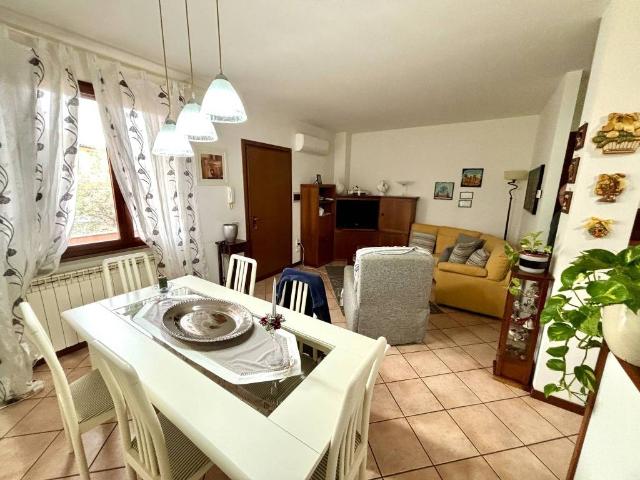 Villa Indipendente in vendita a Calcinaia, Toscana