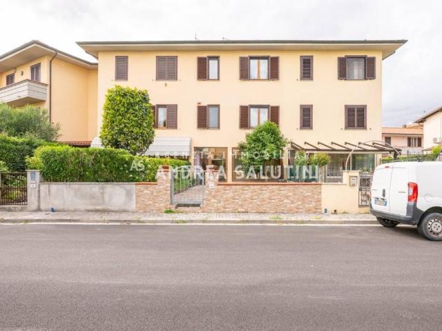 Villa Indipendente in vendita a Case Bianche, Calcinaia