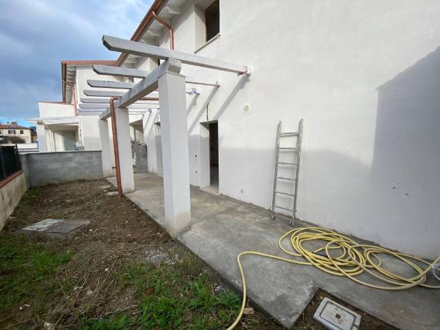 Villa Indipendente in vendita a Oltrarno, Calcinaia