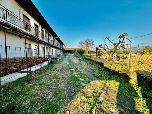 Villa Indipendente in vendita a Calcinate, Bergamo