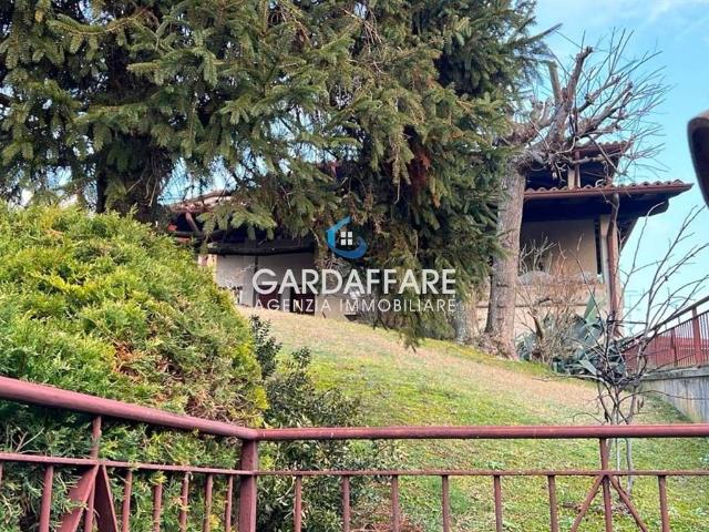 Villa Indipendente in vendita a Calcinato, Lombardia