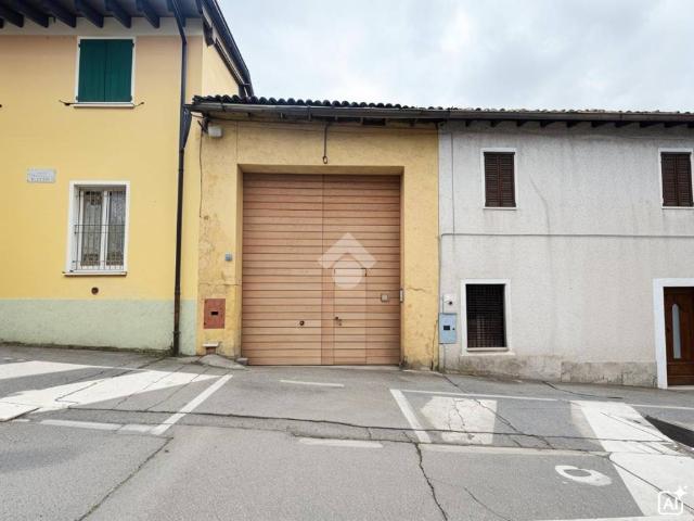 Villa Indipendente in vendita a Calcinato, Lombardia