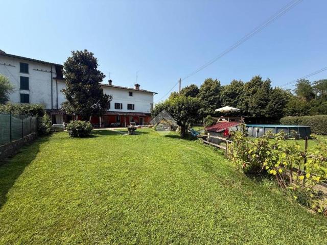 Villa Indipendente in vendita a Calcio, Bergamo