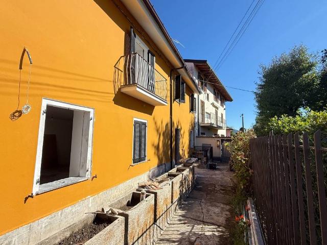 Villa Indipendente in vendita a Calco, Lombardia