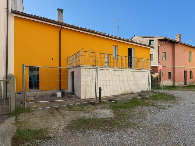 Villa Indipendente in vendita a Calco, Lombardia
