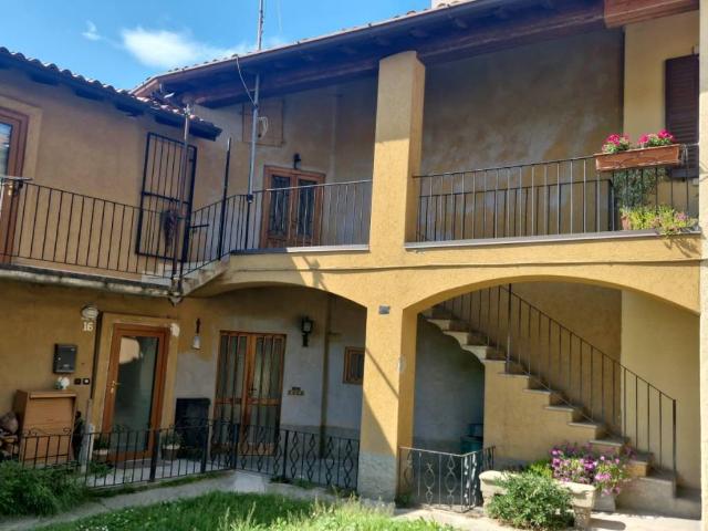 Villa Indipendente in vendita a Vescogna, Calco