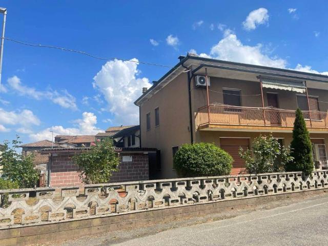 Villa Indipendente in vendita a Calendasco, Reggio Emilia