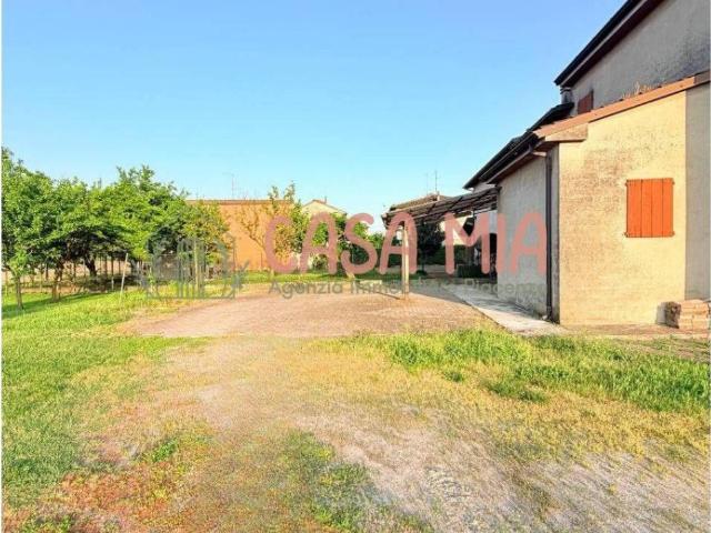Villa Indipendente in vendita a Calendasco, Reggio Emilia